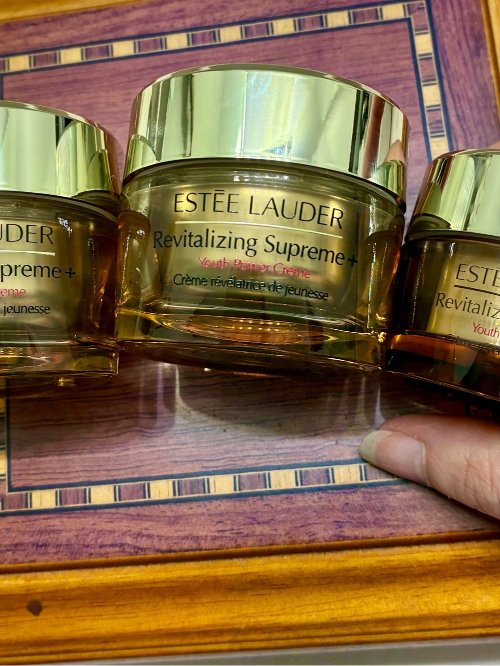 Estee Lauder Revitalizing Supreme+ Youth Cream Jar in Gold Tone